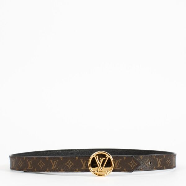 Shop the authentic Louis Vuitton LV Initials 30mm Reversible Belt Size 90 second hand on Replica Shoes 