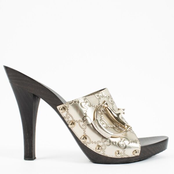 shop 100% authentic second hand Gucci Silver Horsebit Mule Heels - Size 38 on Replica Shoes 