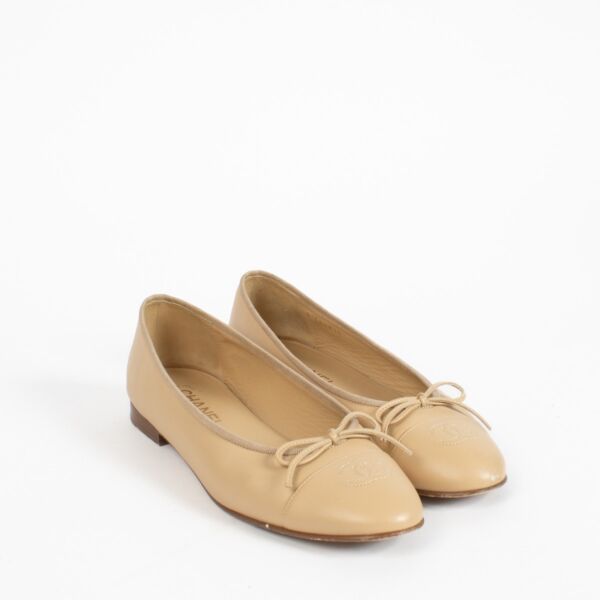 Chanel Beige Leather Ballet Flats - Size 41