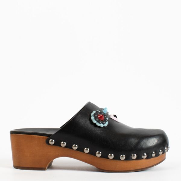 Shop safe online at  Replica Handbags in Antwerp, Brussels and Knokke these 100% authentic second hand Fendi Black Clogs - size 42