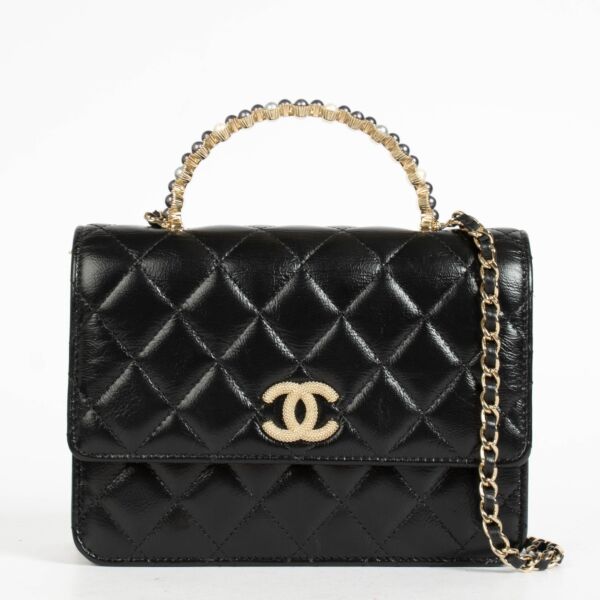 Authentic pre-loved Chanel Black Lambskin Pearl Top Handle Clutch With Chain on Replica Shoes 